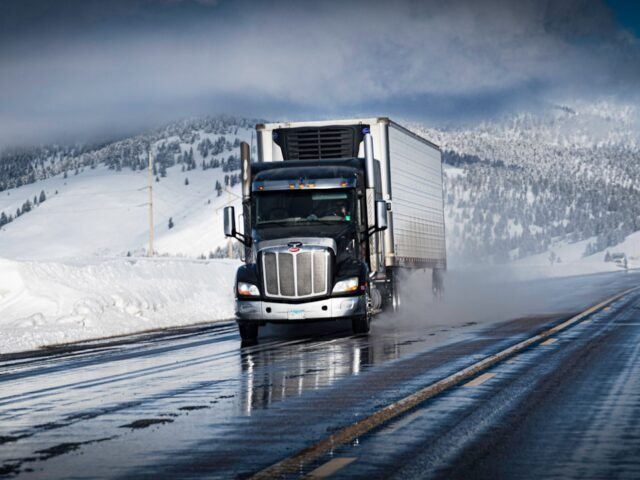 How To Choose The Best 18-wheeler Accident Attorney In Texas